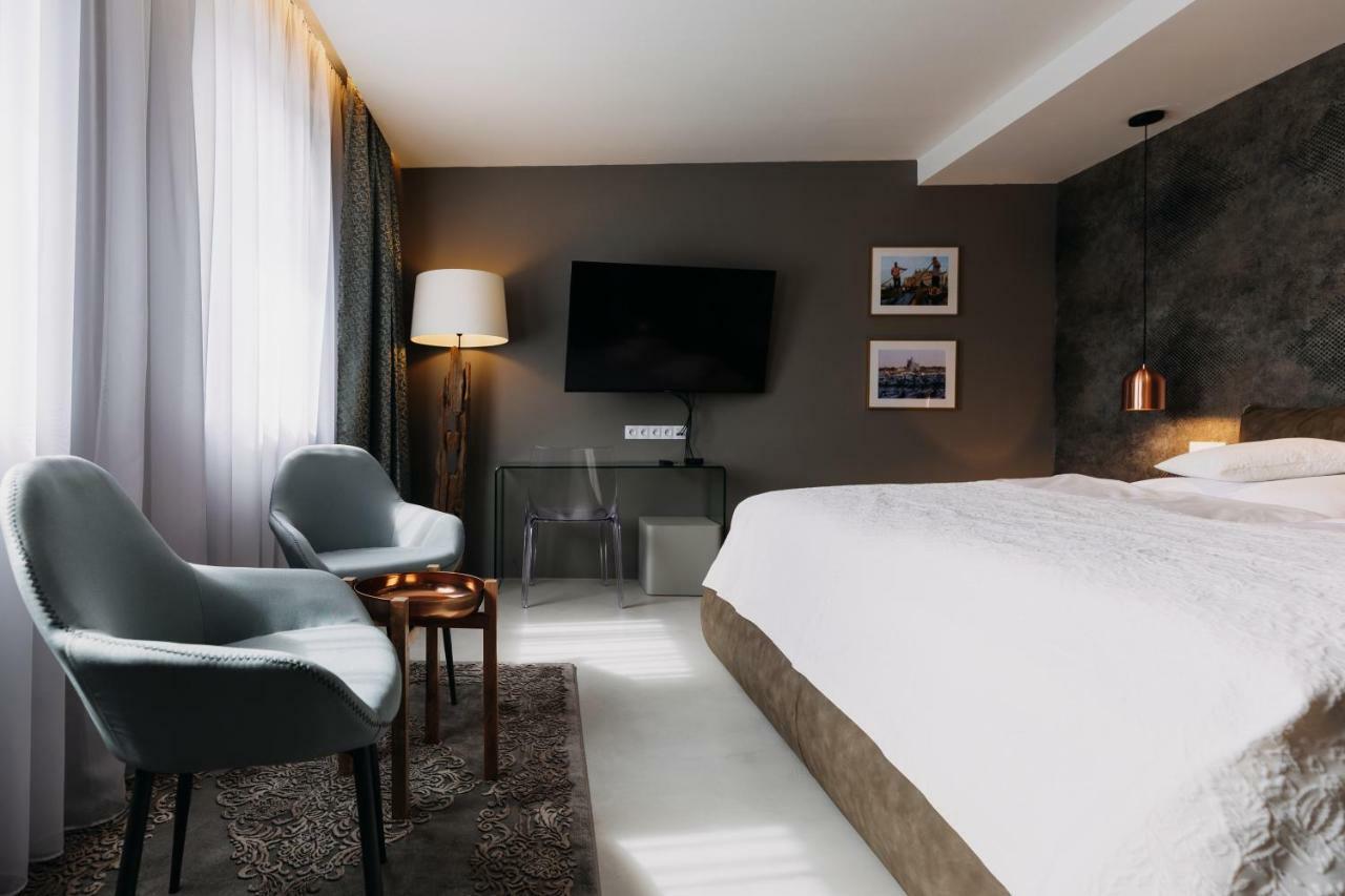 Villa Bricola - Boutique Apartments Karlowe Wary Zewnętrze zdjęcie